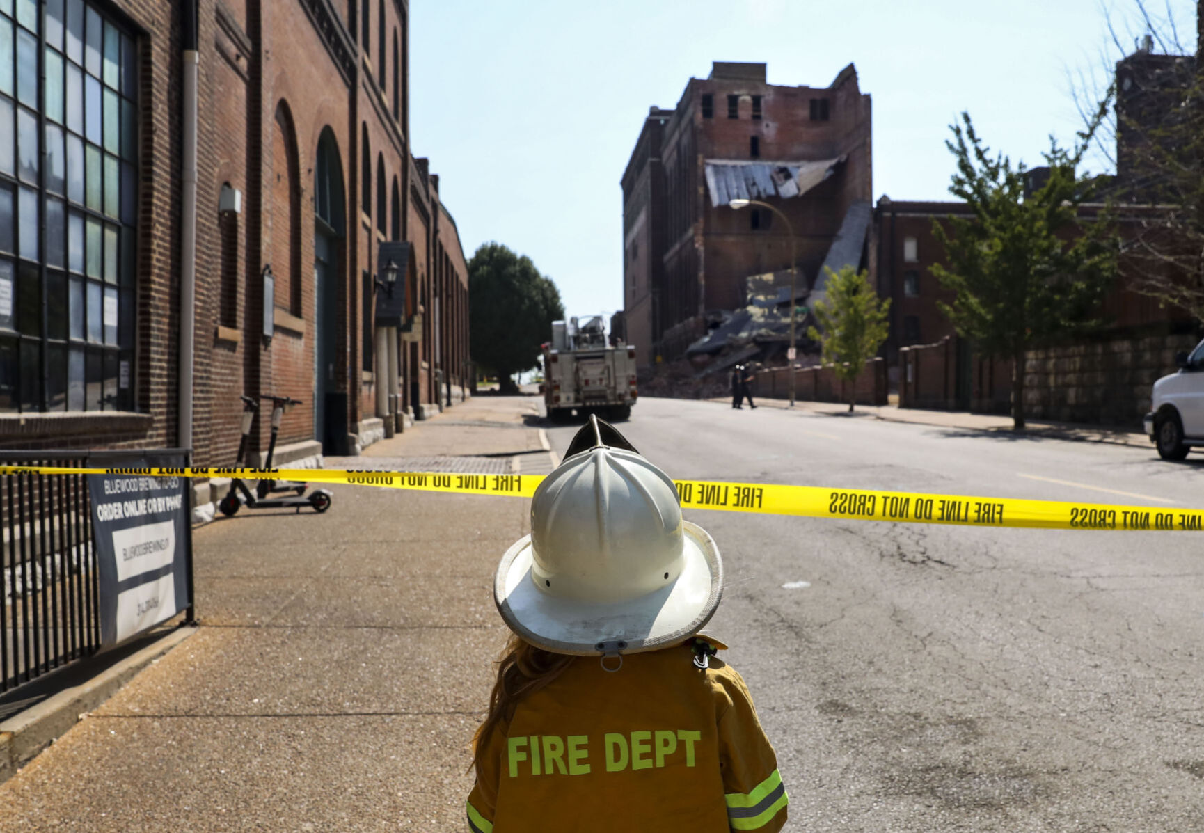 Lemp Brewery building collapses